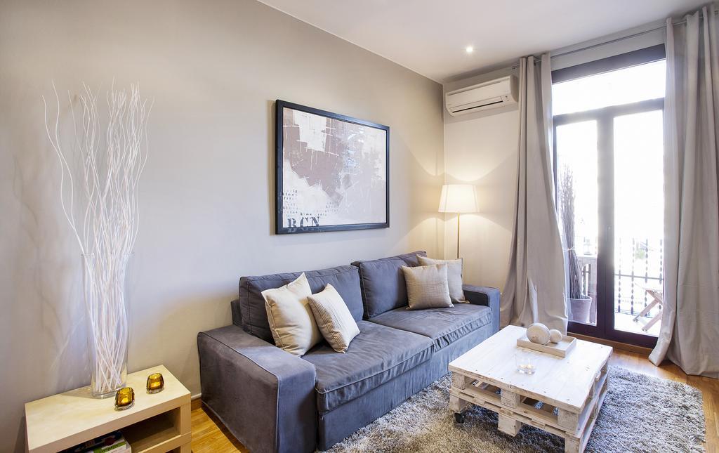 Apartments Barcelona & Home Deco Viladomat Ngoại thất bức ảnh