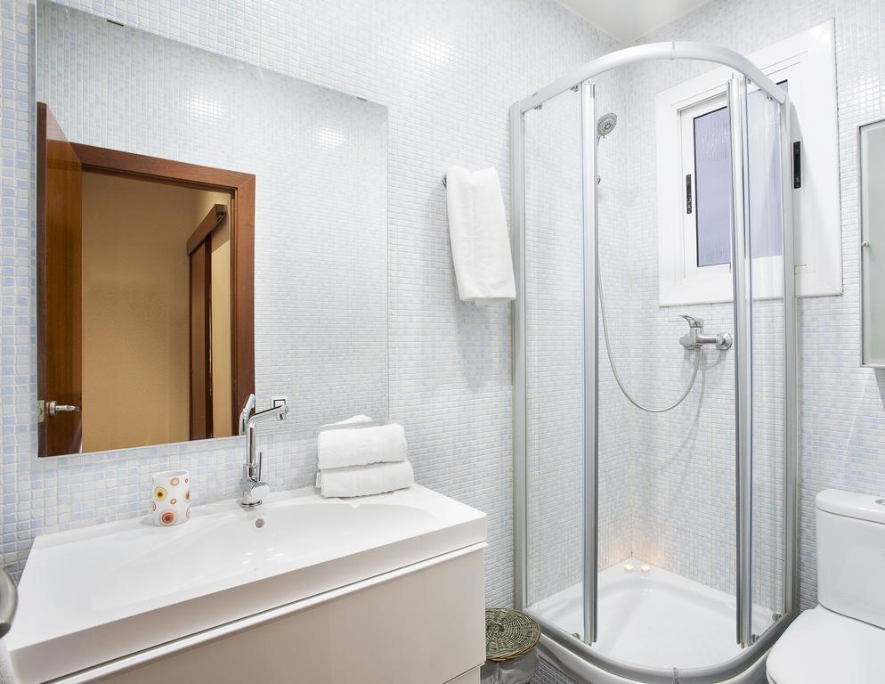Apartments Barcelona & Home Deco Viladomat Ngoại thất bức ảnh