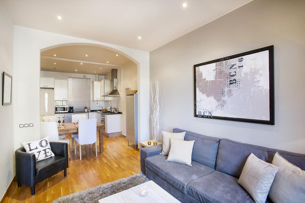 Apartments Barcelona & Home Deco Viladomat Ngoại thất bức ảnh